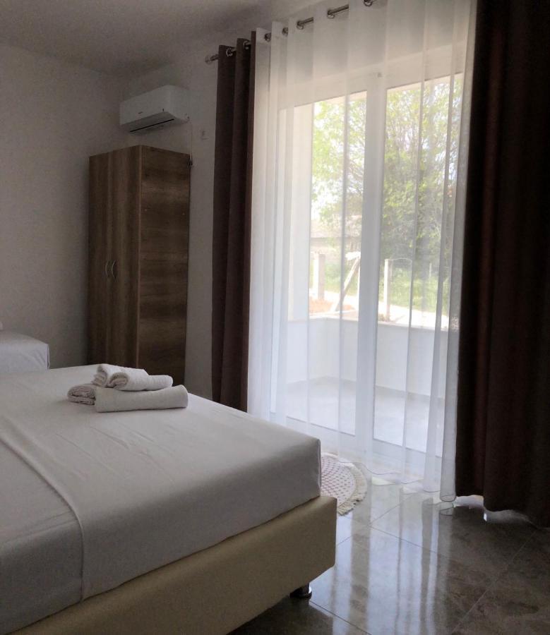 Apartments Kupi Ul Rudaj 41 울친 외부 사진