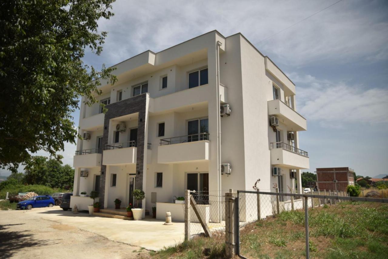 Apartments Kupi Ul Rudaj 41 울친 외부 사진
